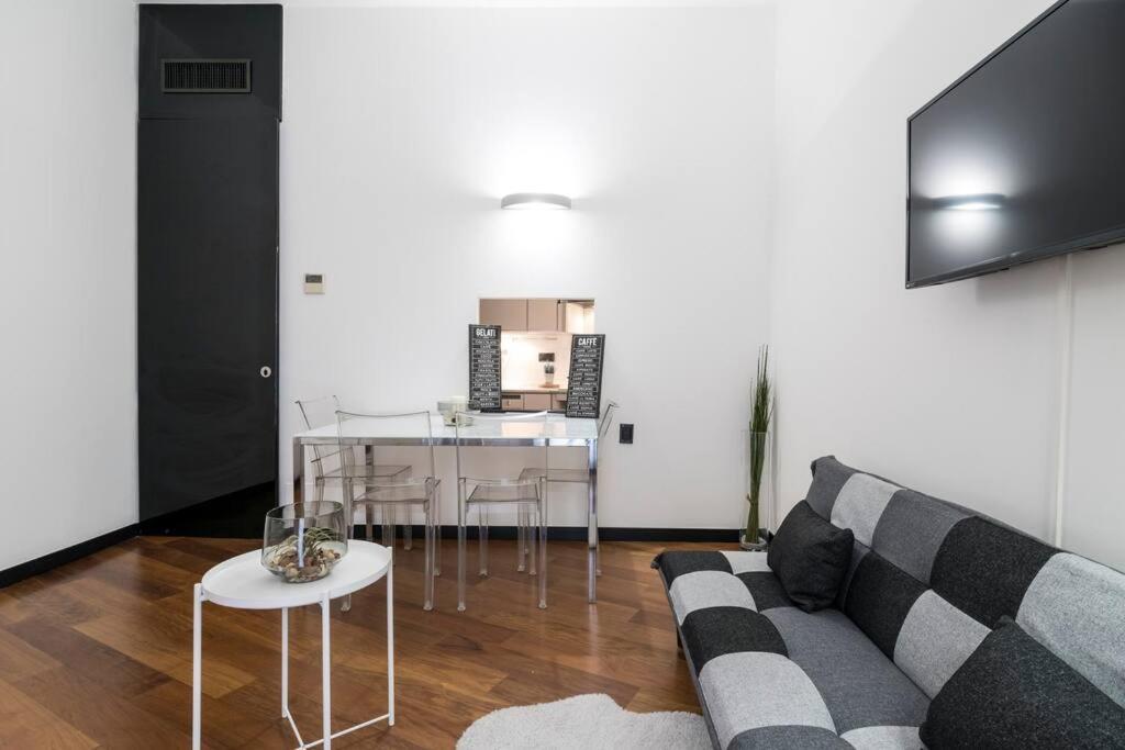 Keys Of Italy - Pantano 8 / New Apt. / Mm Missori Milano Dış mekan fotoğraf